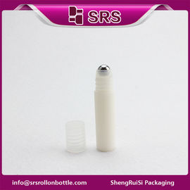 màu trắng 5ml chai rỗng. chai cuộn rỗng với quả cầu thép