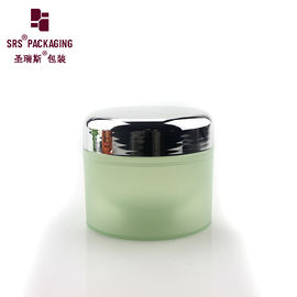 thùng chứa màu xanh lá cây kem mỹ phẩm nắp nhựa cho bình